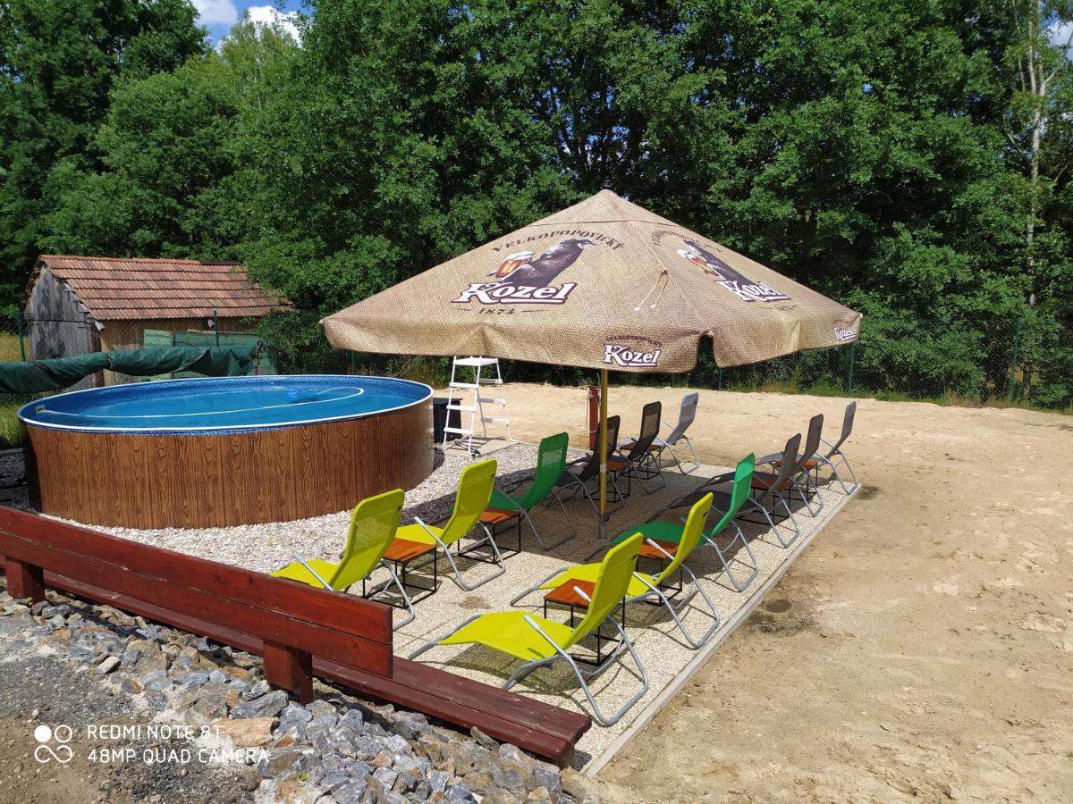Apartmany Natalie Dvory nad Luznici Exteriör bild