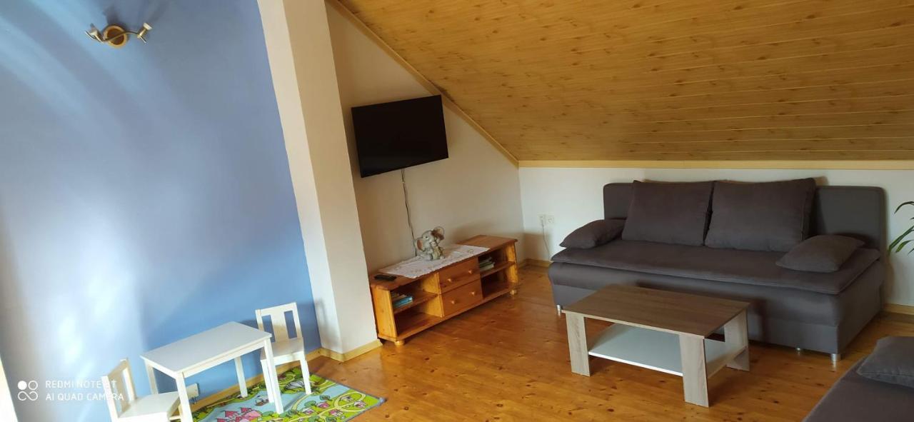 Apartmany Natalie Dvory nad Luznici Exteriör bild
